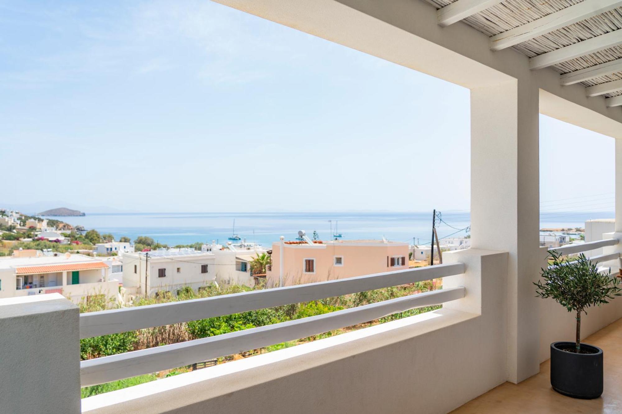 Ven Al Mar Apartment Azolimnos Syros Exterior photo