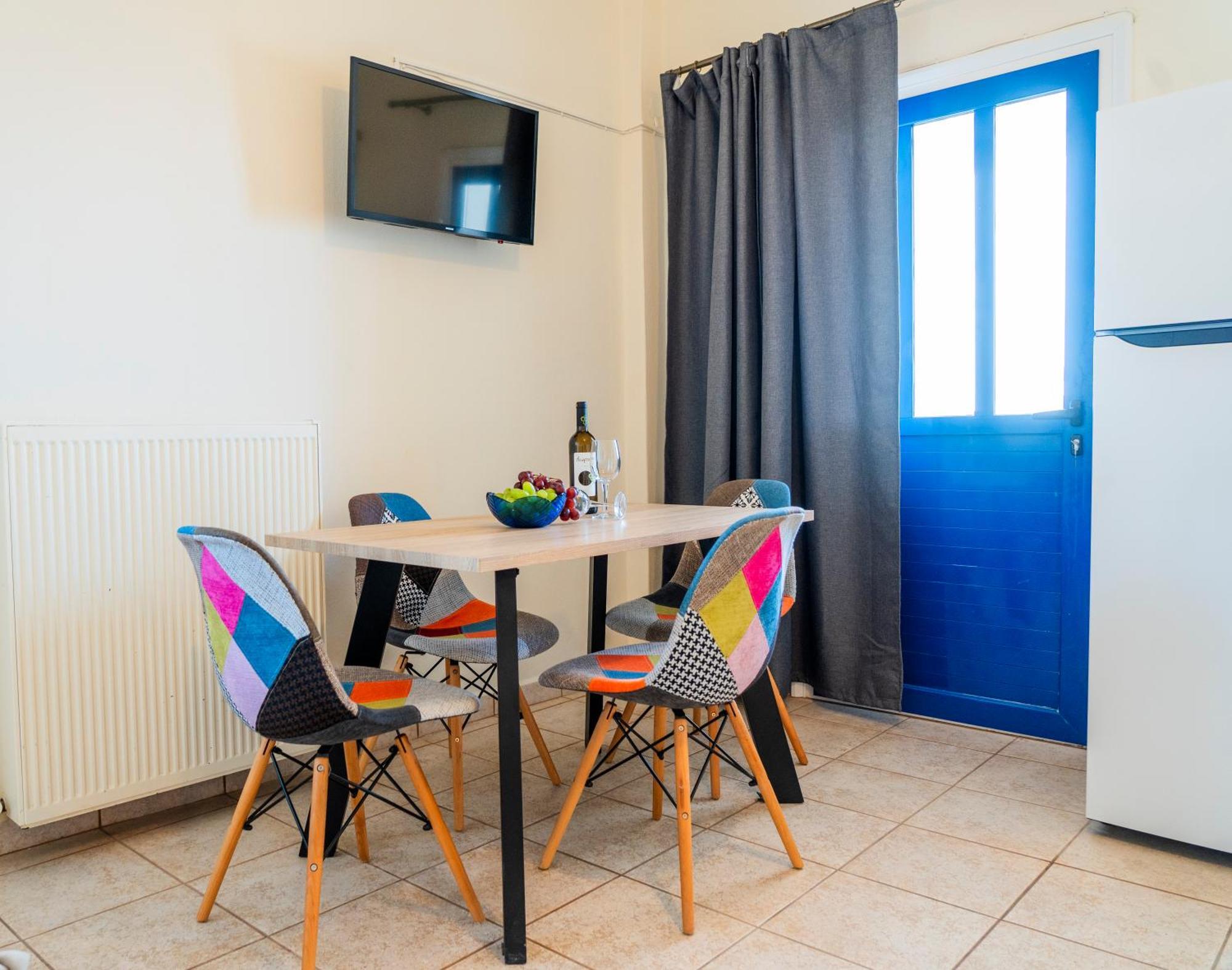 Ven Al Mar Apartment Azolimnos Syros Exterior photo